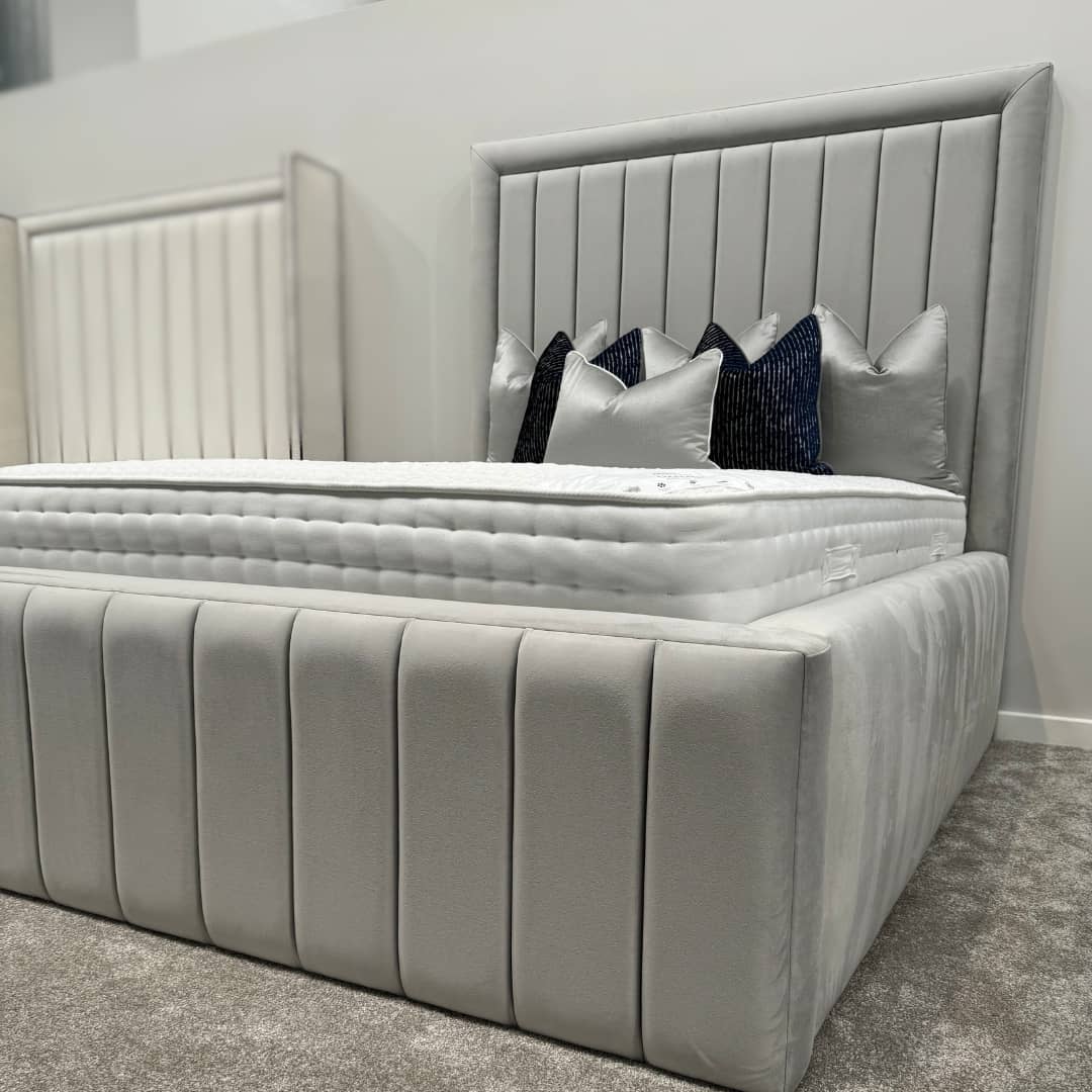 Richardson Royale Bed