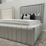 Richardson Royale Bed